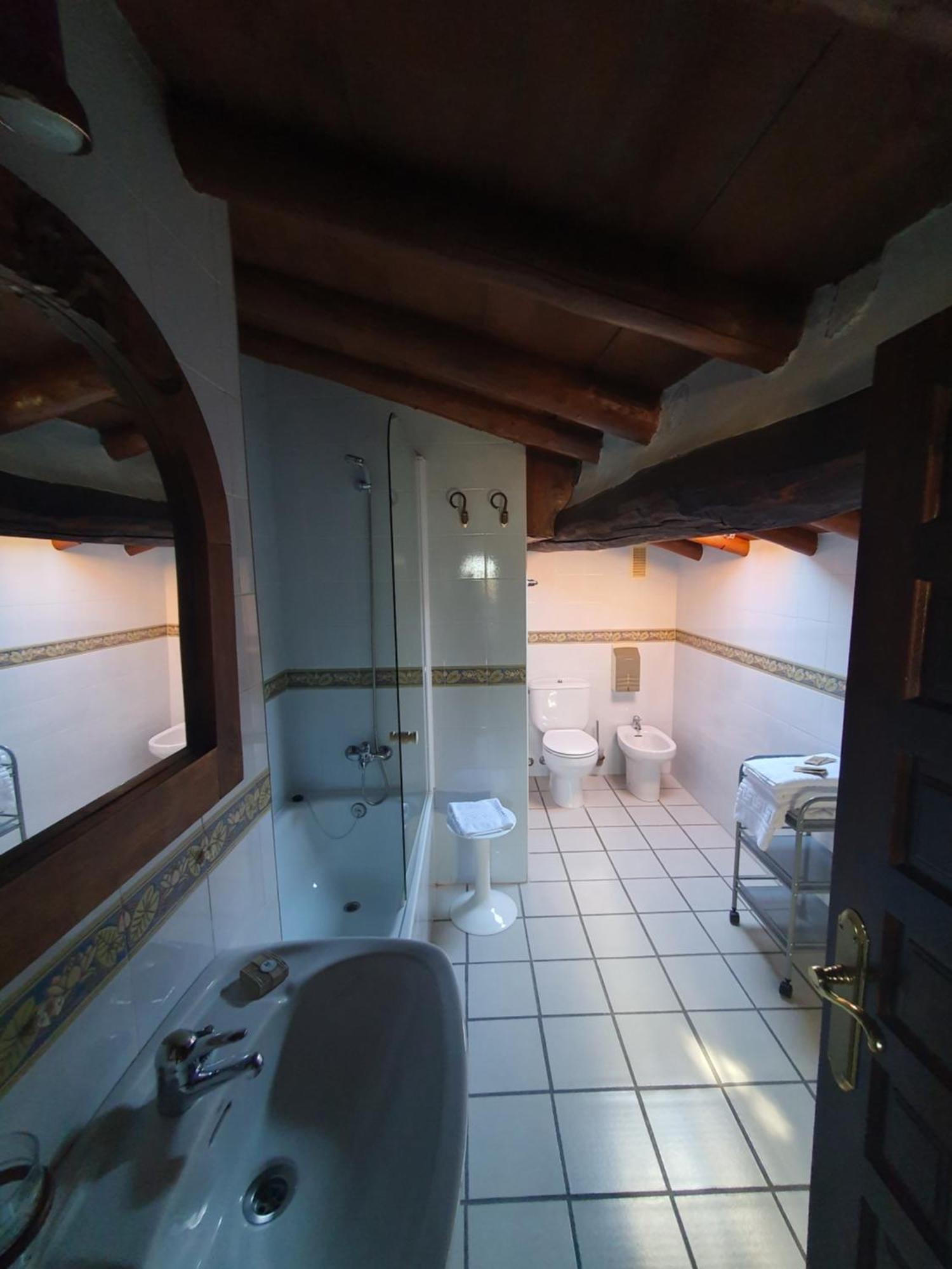 El Jardin Del Laurel Hotell Candelario Eksteriør bilde