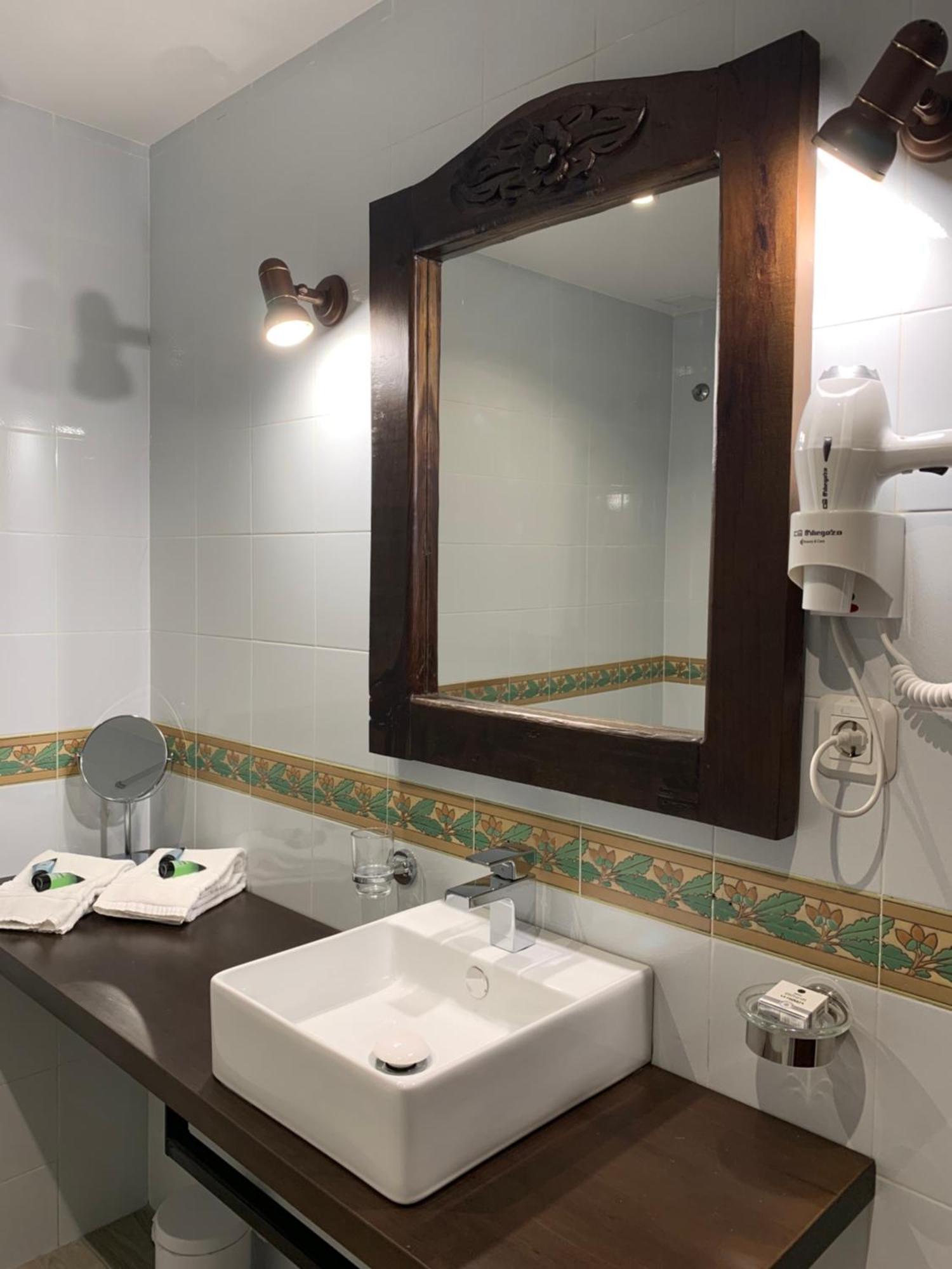 El Jardin Del Laurel Hotell Candelario Eksteriør bilde