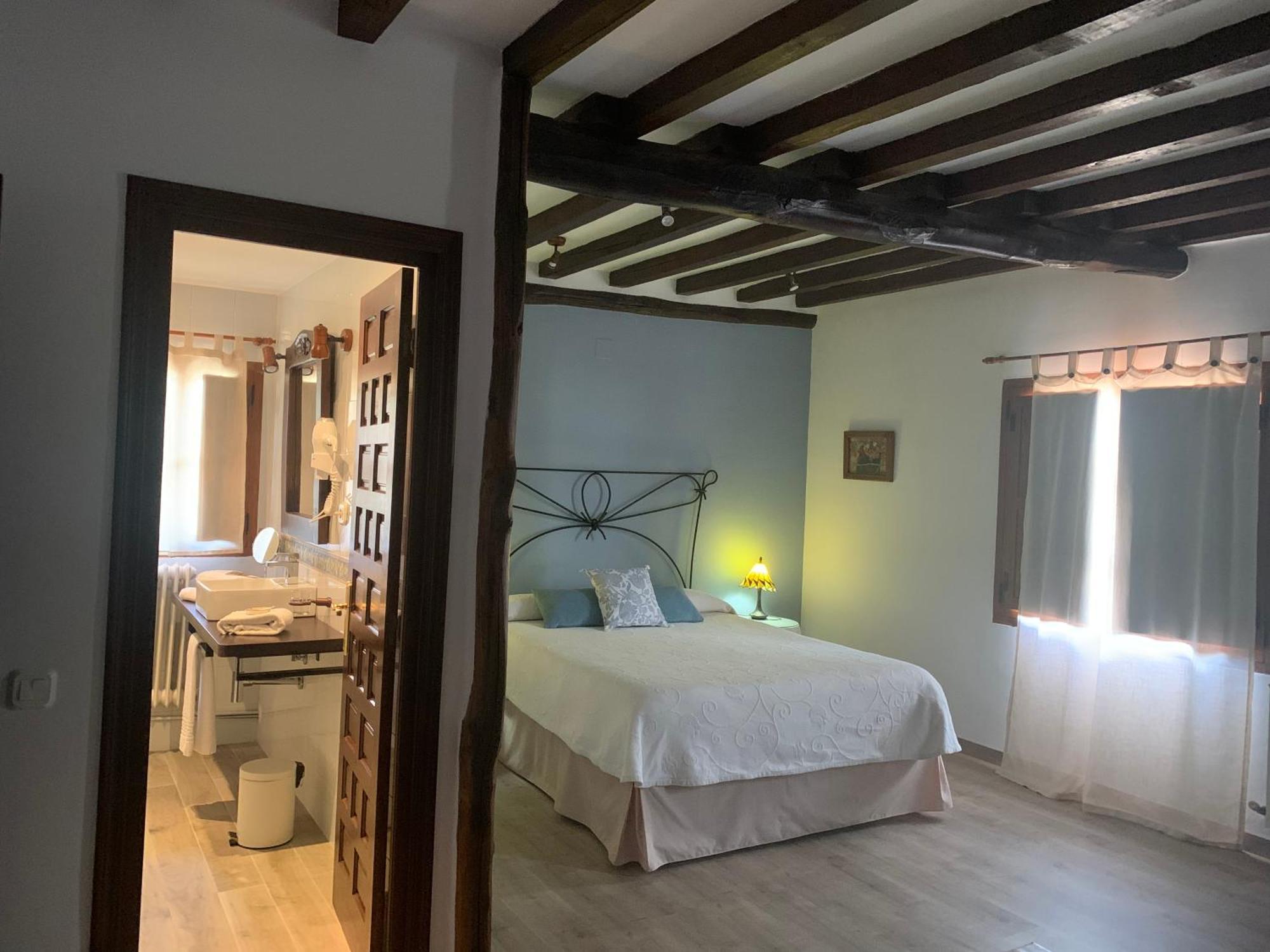 El Jardin Del Laurel Hotell Candelario Eksteriør bilde